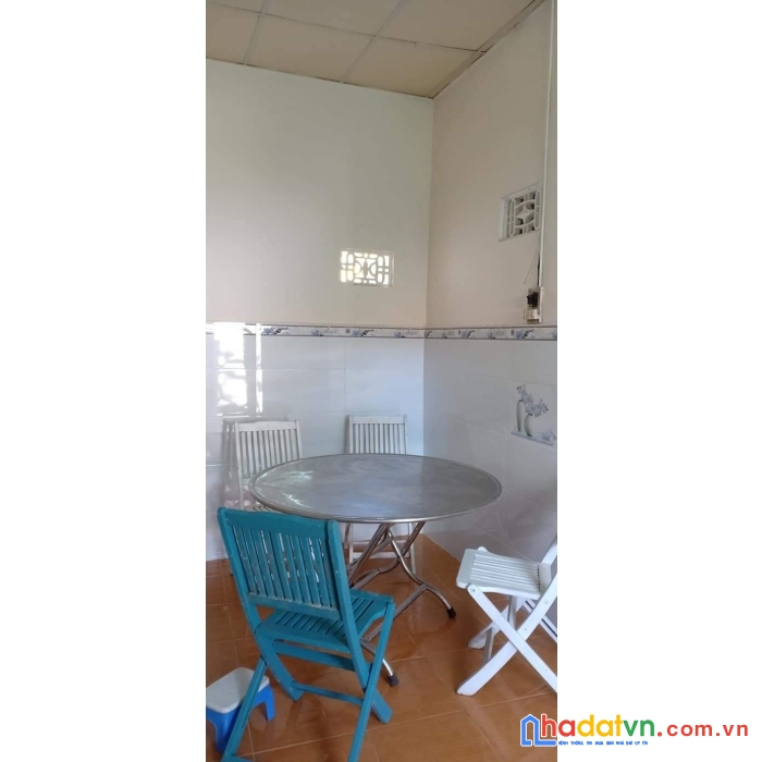 Cho thuê nhà nguyên căn vị trí đẹp gần chợ ba làng