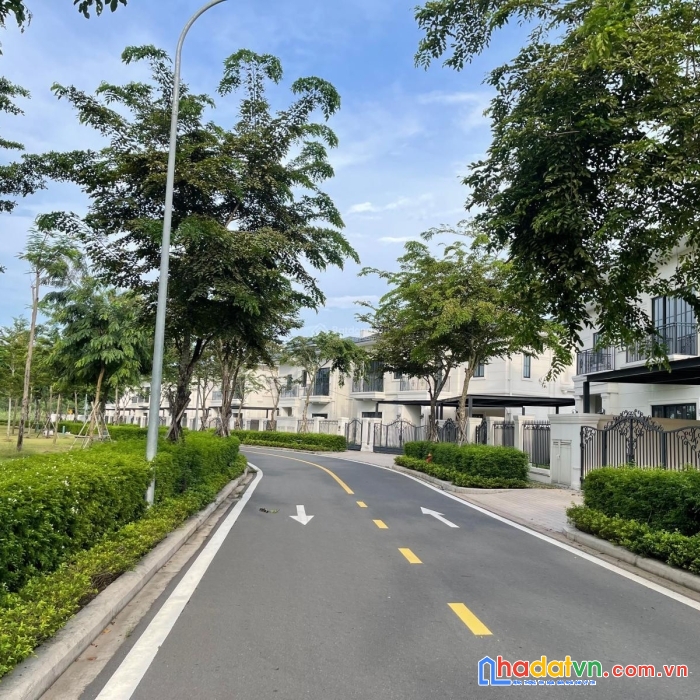 Hot-rẻ bán dinh thự mặt sông 540m2 swanbay giá bán 28 tỷ, giá rẻ nhất hiện tại, chỉ 1 căn duy nhất