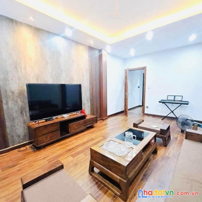 Bán nhà đẹp vương thừa vũ thanh xuân cực thoáng 46m x 4 tầng 4.6 tỷ