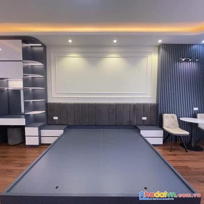 Vip đống đa. bán nhà phạm ngọc thạch. tặng nội thất tiền tỷ. nhà mới 35m2, 5 tầng, 4,5 tỷ