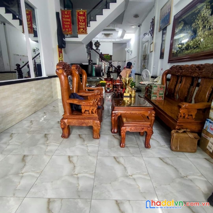 Ngộp giảm sâu hxh p13  quận 10 - 45m2 - 5 tầng