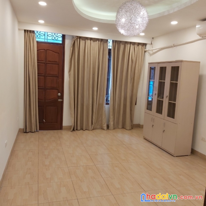 Cần bán nhà quận thanh xuân bán nhà phố nguyễn trãi 36m2 x 4 t3.8 tỷ ô tô kd