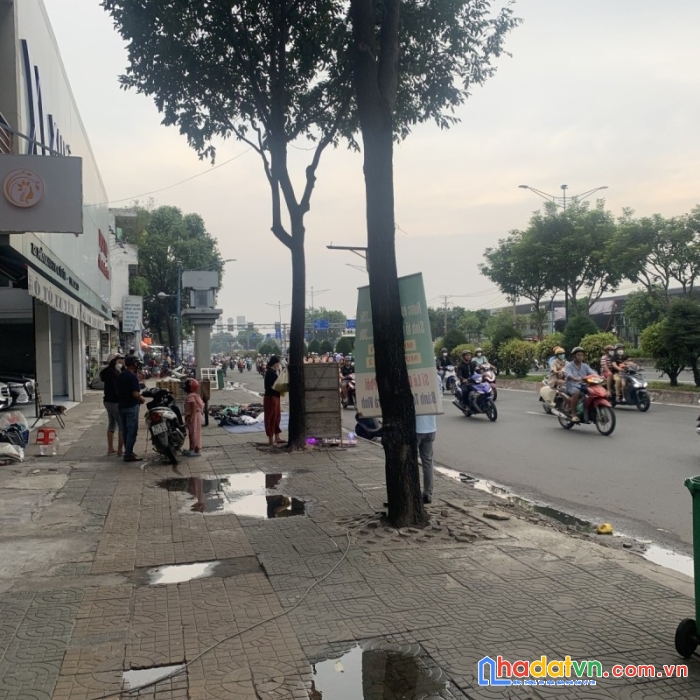 Bán nhà trường chinh tân bình mặt tiền 130m2 giá 16 tỷ 2