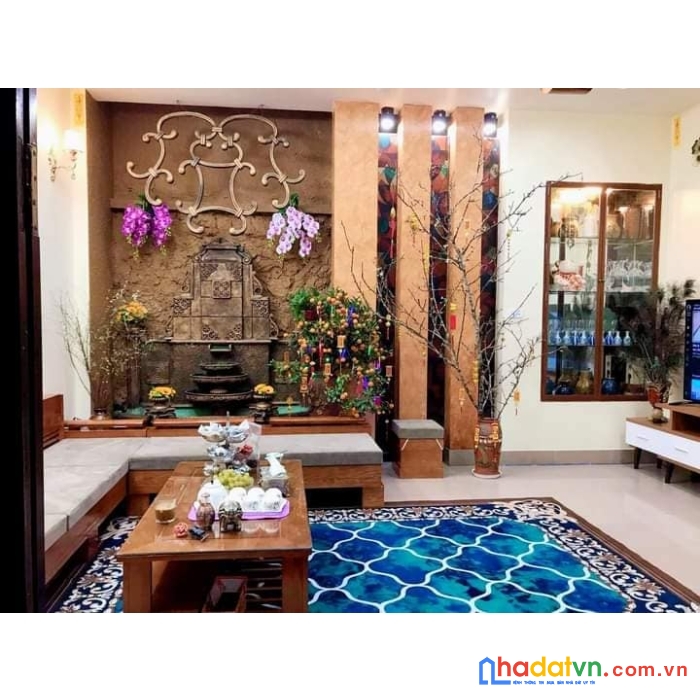 Bán nhà đẹp 4 tầng dt: 64m2 sổ đỏ gồm 4 phòng ngủ mt: 5.6m chỉ 50m ra ôtô giá 6 tỷ có thương lượng