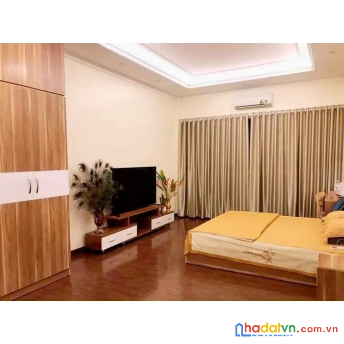 Bán nhà đẹp 4 tầng dt: 64m2 sổ đỏ gồm 4 phòng ngủ mt: 5.6m chỉ 50m ra ôtô giá 6 tỷ có thương lượng
