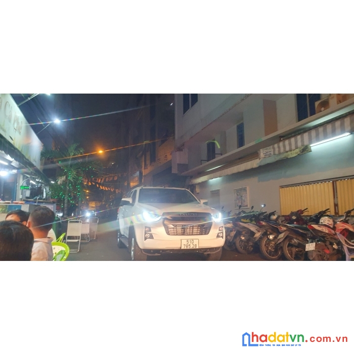 Bán nhà hẻm xe hơi hoàng diệu q4 cách q1- 100 m dtsd 90 m- 4 tấm có 4 tỷ