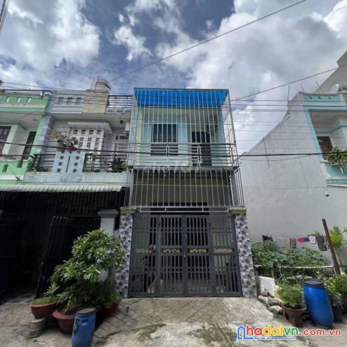 Chính chủ cần bán nhà 1 trệt 1 lầu, đường ô tô, bình thắng, dĩ an, bình dương