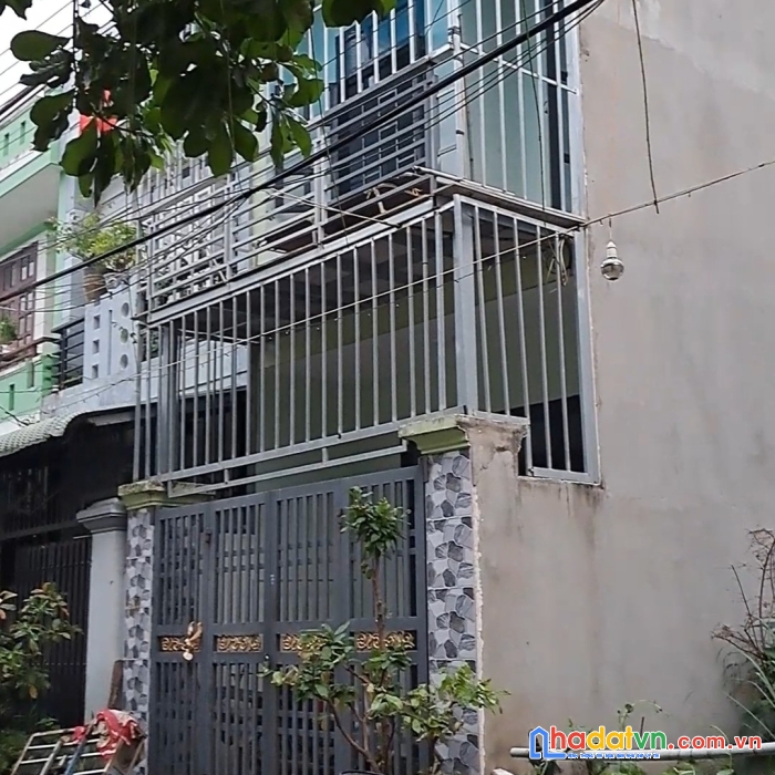 Chính chủ cần bán nhà 1 trệt 1 lầu, đường ô tô, bình thắng, dĩ an, bình dương