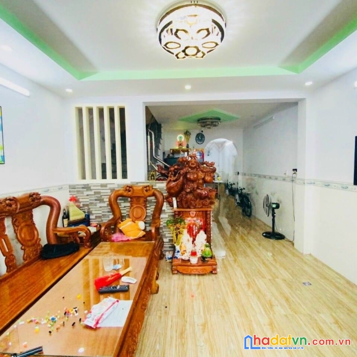 Ngộp bán nhà  hxh thoại ngoc hầu - 48m2 - 2 tầng