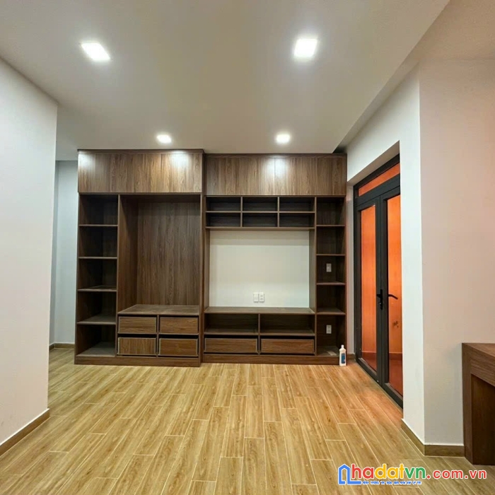 Ngộp bán nhà  hxh thoại ngoc hầu - 48m2 - 2 tầng