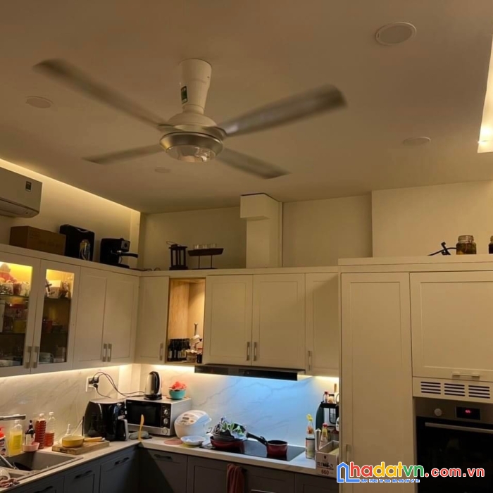 Hẻm xe tải q10, hòa hảo, xe hơi ngủ nhà 5 tầng đẹp, 1 sẹc thẳng 1 trục, 45m2, 12.5 tỷ