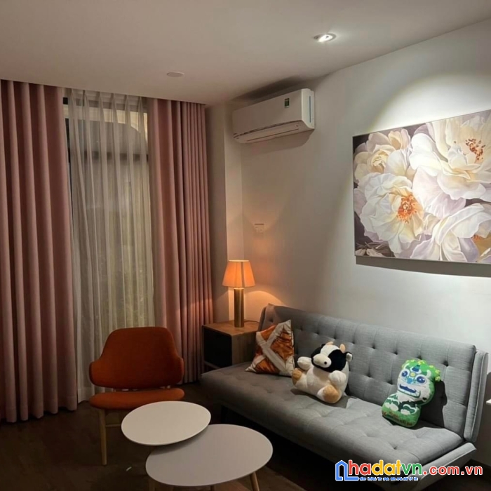 Hẻm xe tải q10, hòa hảo, xe hơi ngủ nhà 5 tầng đẹp, 1 sẹc thẳng 1 trục, 45m2, 12.5 tỷ