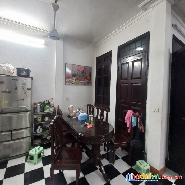 Hiếm kim mã diện tích rộng mặt tiền 6m ngõ ba gác thông tứ tung 39m 4ty5