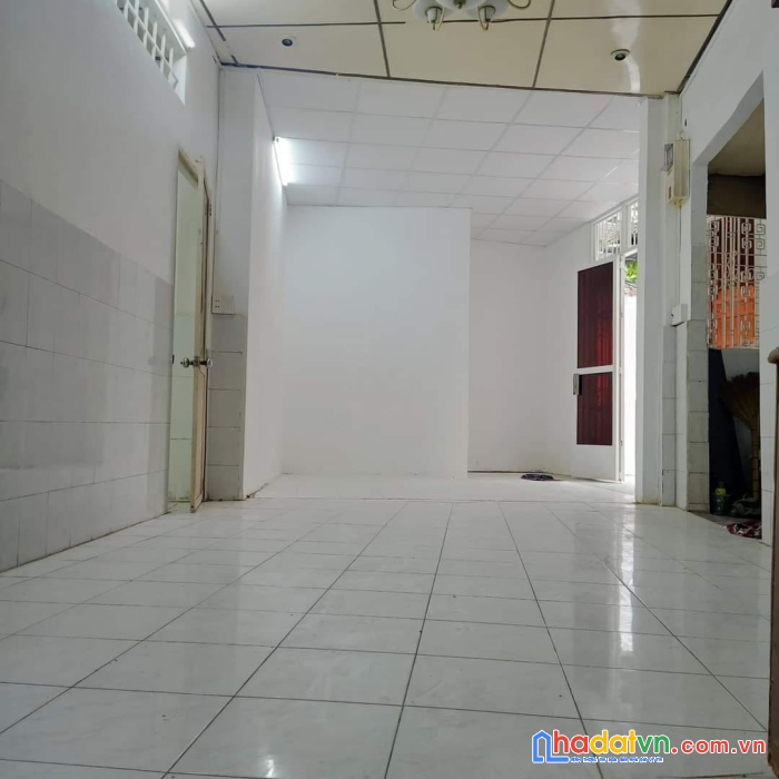 Bán nhà kỳ đồng quận 3, ngang 8x10, vuông vức, không lộ giới, 80m2, 12.8 tỷ