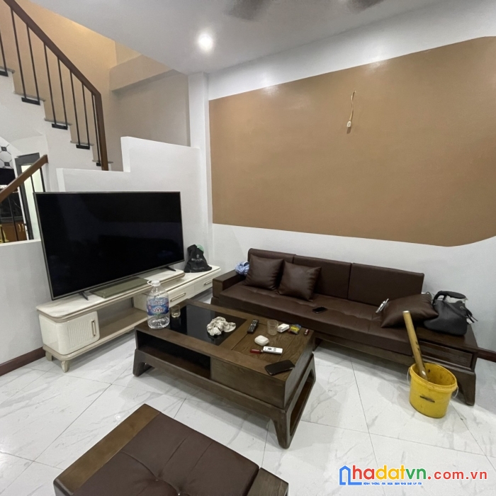 Bán nhà hào nam gấp 52m2*4 tầng mt 3,4m nhỉnh 5 tỷ.