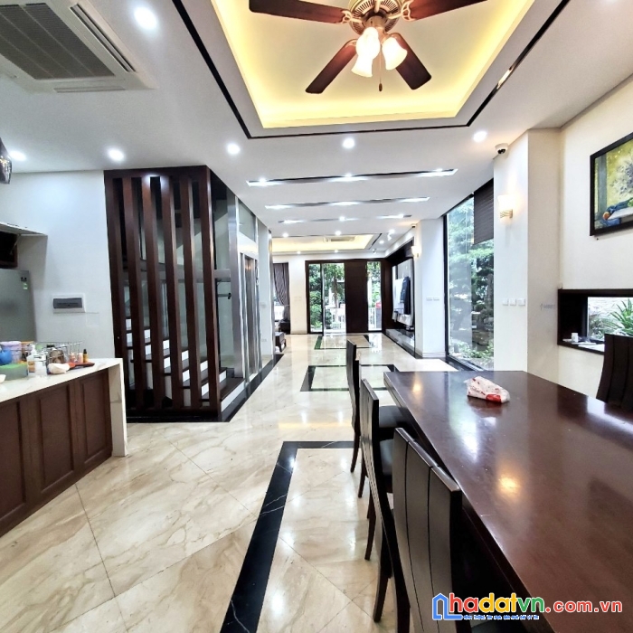 Cực phẩm ngụy như kon tum-nguyễn huy tưởng, btnv vip 2 mặt tiền, 200m, 6t, tm, 43 tỷ 8