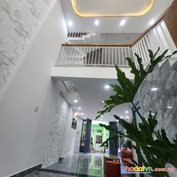 Giá chỉ còn 6.25 tỷ khu dreamhome phân lô đồng bộ - 40m2 - xe hơi vào nhà