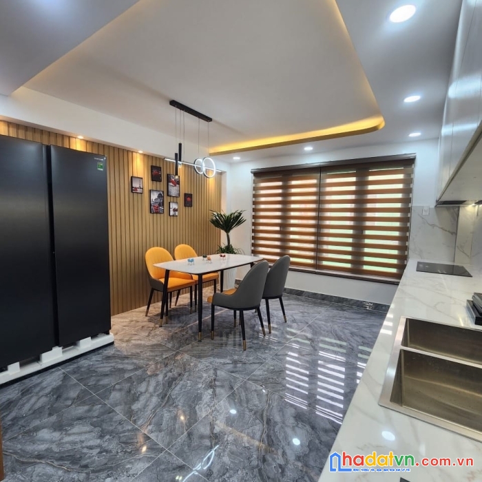 Giá chỉ còn 6.25 tỷ khu dreamhome phân lô đồng bộ - 40m2 - xe hơi vào nhà