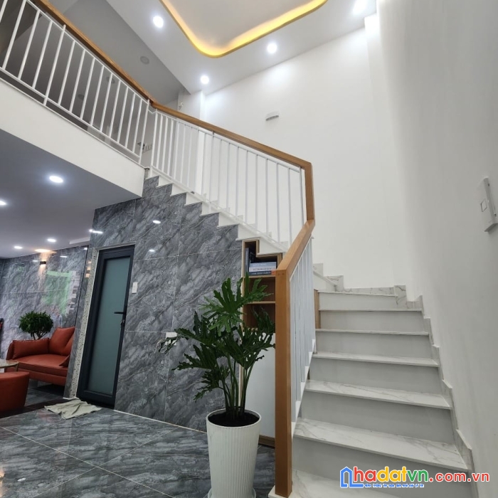 Giá chỉ còn 6.25 tỷ khu dreamhome phân lô đồng bộ - 40m2 - xe hơi vào nhà