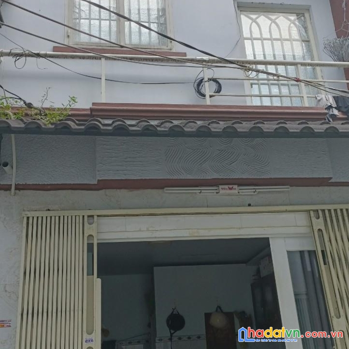 Cần bán gấp căn nhà đẹp- giá rẻ vị trí tại bình tân-tp hcm