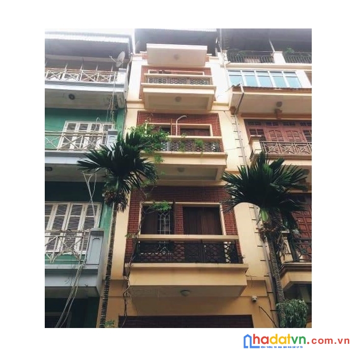 Bán nhà đẹp hoàng quốc việt, phân lô, gara 7 chỗ, ô tô tránh, kinh doanh, ở sướng