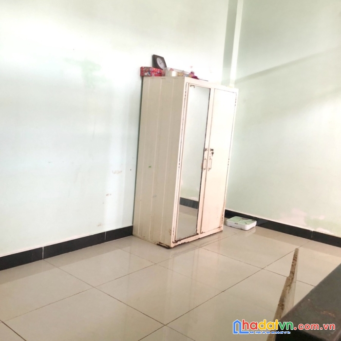 Nhà 3 tầng sát hxh đường hưng phú p10 q8 giá 2 tỷ 890
