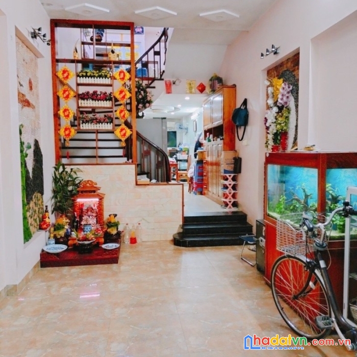 Bán nhà đặng văn ngữ 40m2 x 4t, mt5m, ô tô đỗ cổng, cầu thang cuối, 5,3 tỷ, lh 0966037496