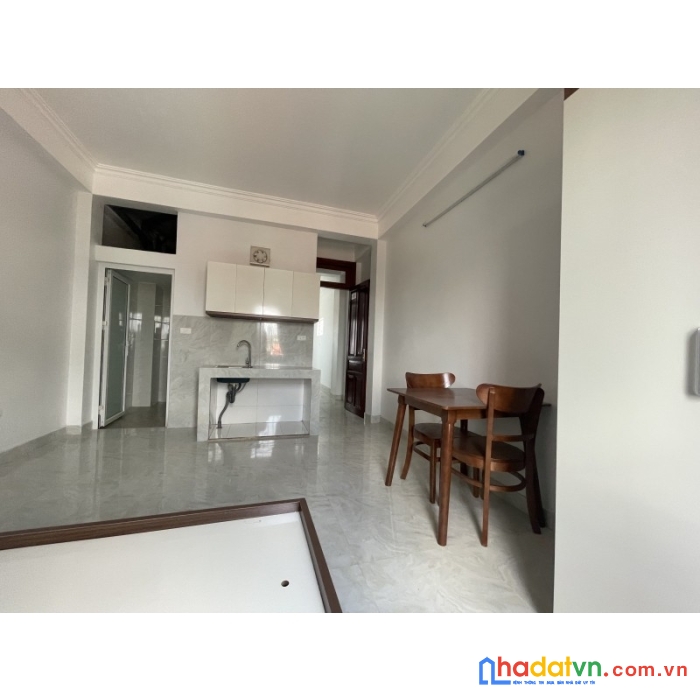 Bán nhà hào nam 41m2 5 tầng, mt 3,5m , ngõ rộng nông, yên tĩnh, 2 thoáng trước sau, lh 0966037496