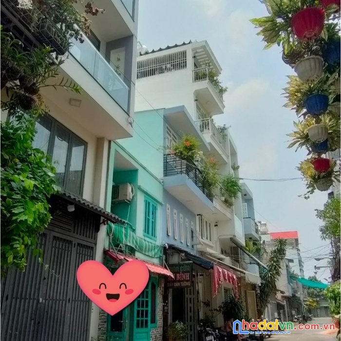 Bán nhà 5 tầng mới ở ngay, hẻm xe hơi 6m, giáp tân phú, chỉ 4 tỷ.