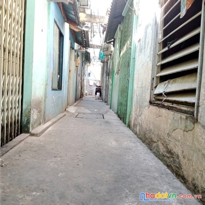 Nhà bán hẻm thông 730 hưng phú p10 q8 - giá : 2 tỷ 890 (thương lượng)