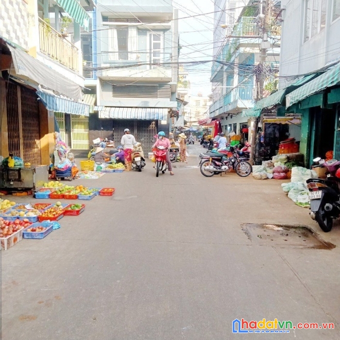 Cho thuê 4 tầng mt trong chợ rạch ông p2 q8. giá 15 triệu