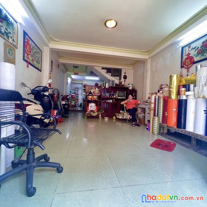 Cần bna nhà 5 tầng, hẻm ô tô, khu biệc thự adc, thoại ngọc hầu , tân phú.