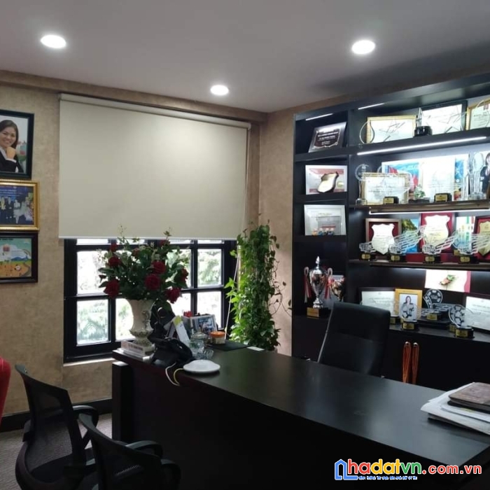 Cắt lỗ 3 tỷ đất mặt phố giải phóng 292m2 sổ đỏ, tăgnj nhà 3 tầng, giá siêu rẻ 29.5 tỷ