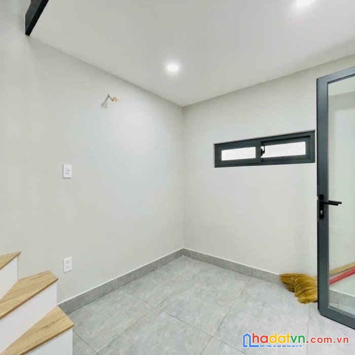 Nha gần chợ bà chiểu bình thạnh 2 tầng 2,35 tỷ