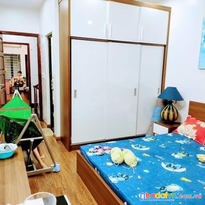 Bán nhà phố kim đồng, quận hoàng mai 5 tầng, 6 ngủ. nội thất tiền tỷ 7,9 tỷ, ô tô đỗ sát nhà