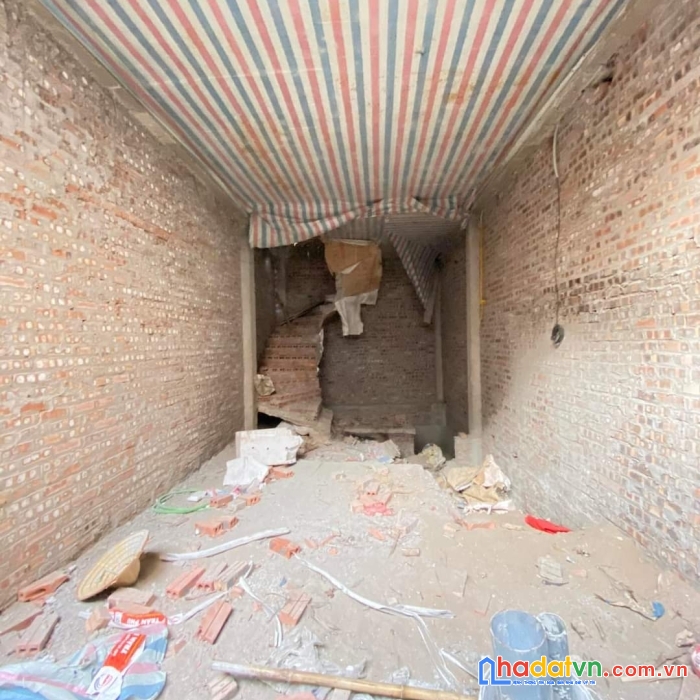 Nhà mới, ô tô đỗ cửa, ngõ thông, 33m2, 5 tầng nhỉnh 3 tỷ phố nam dư, quận hoàng mai