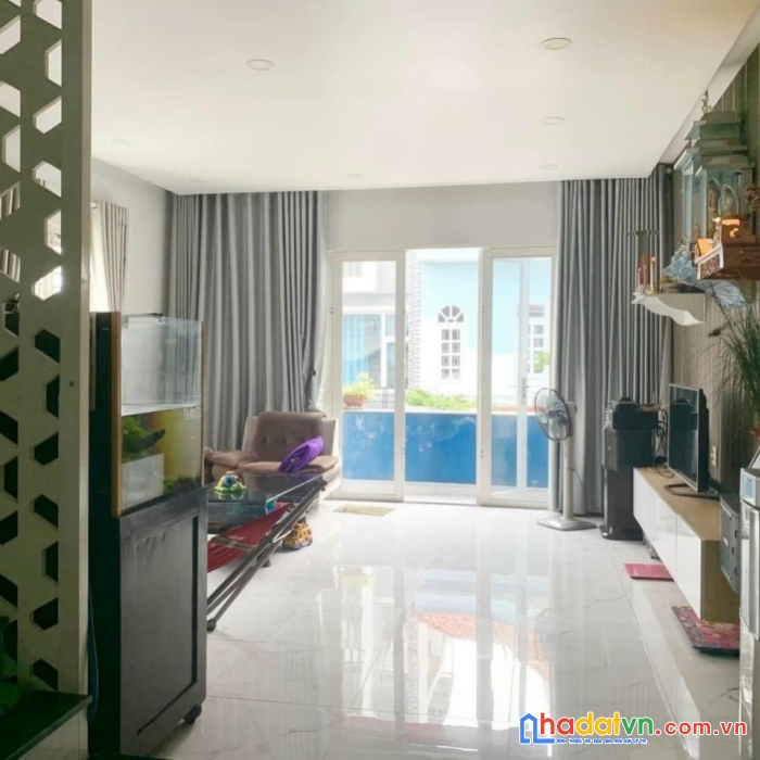 Ngộp hxh thông bầu cát - 48m2 - 4 tầng btct hiếm