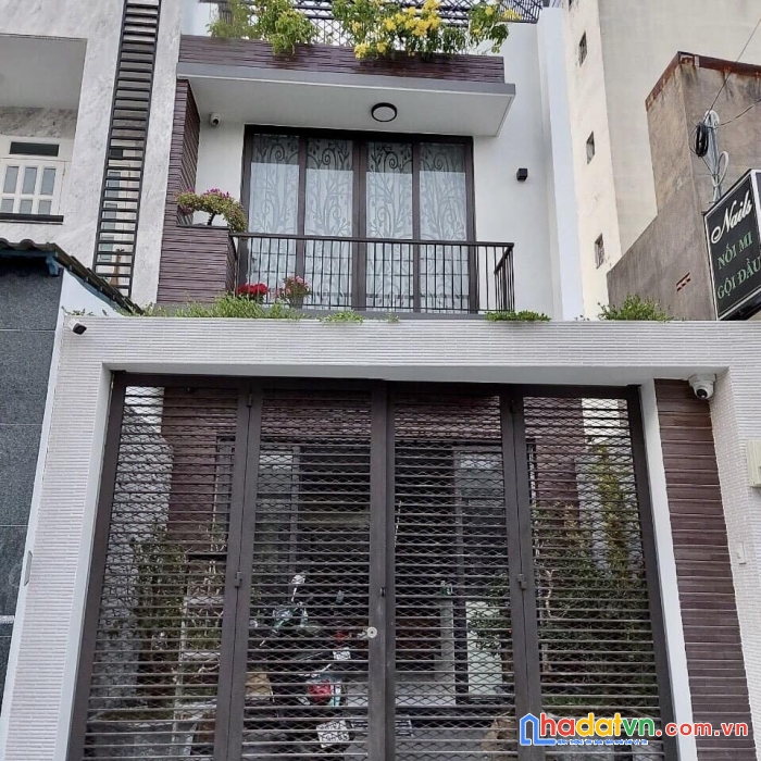 Bán nhà 3 tầng siêu đẹp, ngay aeon tân phú, 81m2, ngang 4.5m, nhà mới ở ngay,
