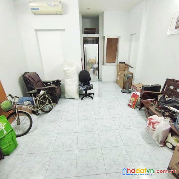 Nhà mặt tiền đường hoa hồng, phan xích long, 4 tầng, sổ hồng, giá tốt