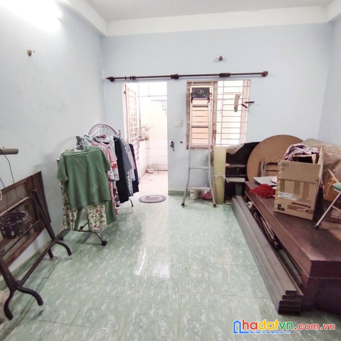 Nhà mặt tiền đường hoa hồng, phan xích long, 4 tầng, sổ hồng, giá tốt
