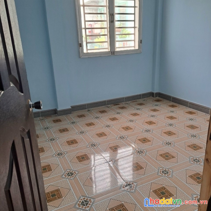 Chính chủ bán gấp căn nhà hai mặt tiền đẹp tại q.bình tân