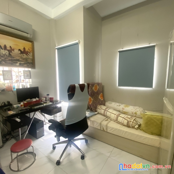 Bán nhà hẻm 4m lương hữu khánh phạm ngũ lão quận 1 xây 4 tầng btct giá 6.2  tỷ (giảm giá)