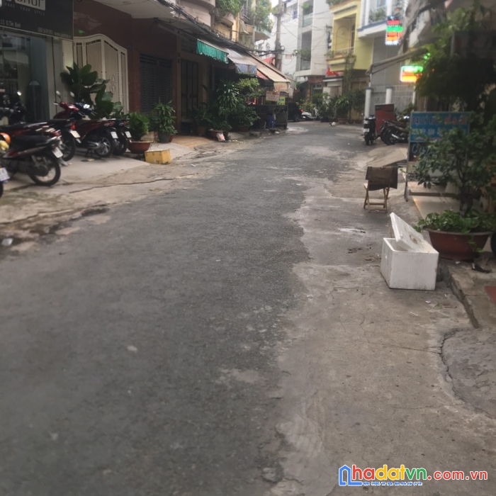 Hoàng hoa thám - phường 13 - tân bình