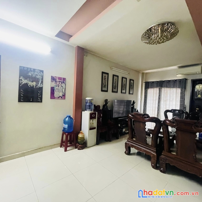 Hoàng hoa thám - phường 13 - tân bình