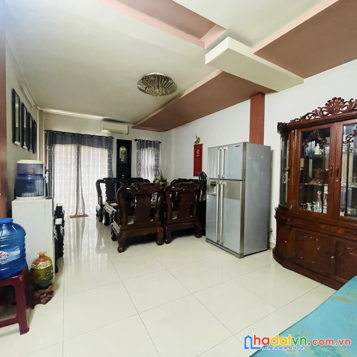 Hoàng hoa thám - phường 13 - tân bình