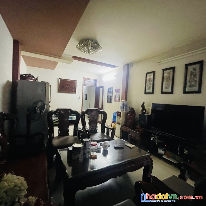 Hoàng hoa thám - phường 13 - tân bình