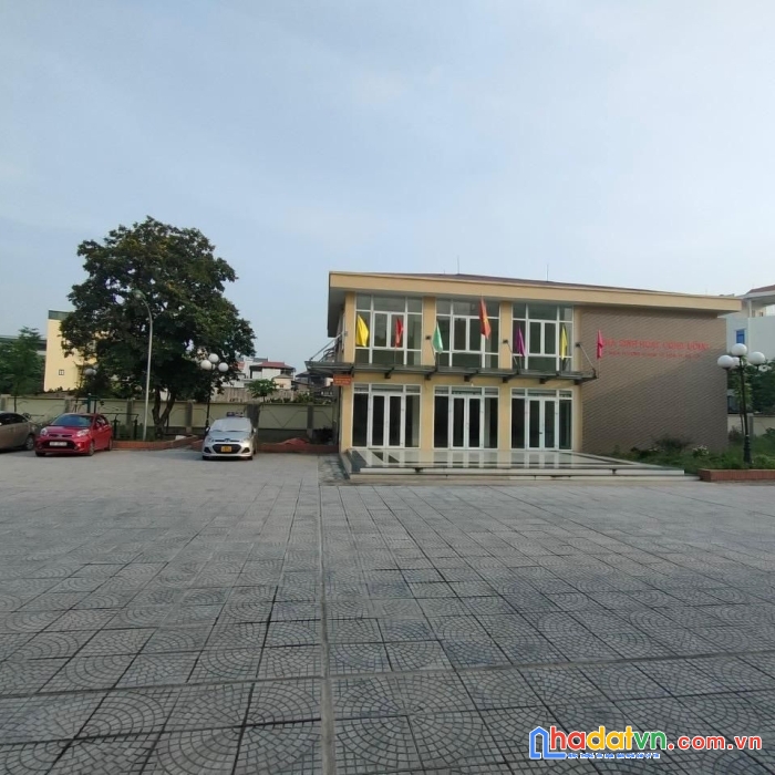 Cần bán mảnh đất tại xuân phương 38 m2 mt rộng 4.5 tỷ