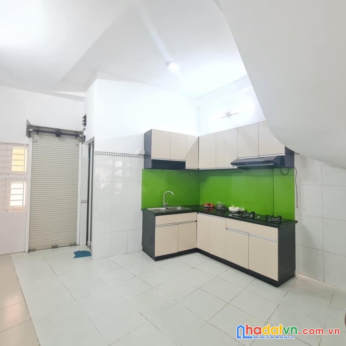 Siêu phẩm hẻm xh ngủ nhà, đường 3.2 vip nhất q10, 3 tầng đúc, vừa ở vừa kd, 45m2, 9.5 tỷ