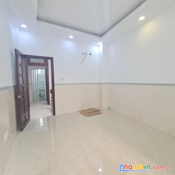 Siêu phẩm hẻm xh ngủ nhà, đường 3.2 vip nhất q10, 3 tầng đúc, vừa ở vừa kd, 45m2, 9.5 tỷ