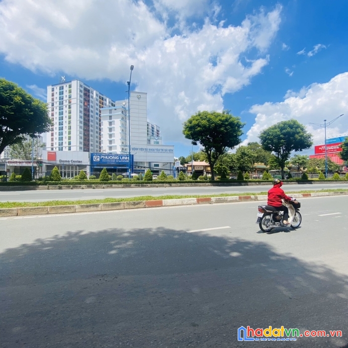 Tòa nhà góc 2mt bờ bao tân thắng, 8x16, giá 24 tỷ